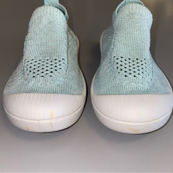 Cat & Jack Girl's Water Shoes Mesh Green Size 6 - Picture 5 of 13